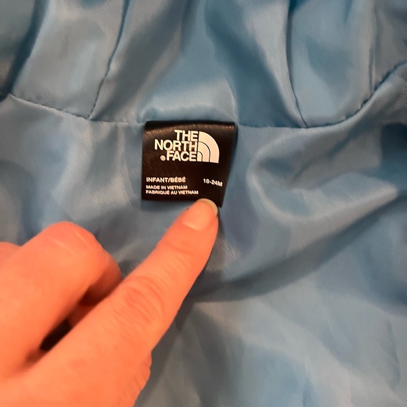 The North Face Blue Striped Jacket - Picture 5 of 12